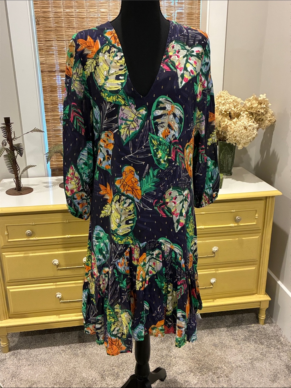 Vilagallo Vibrant Leaf Print dress